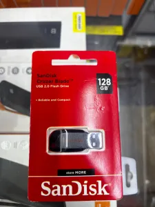 128GB SanDisk Cruzer Blade Flash Drive